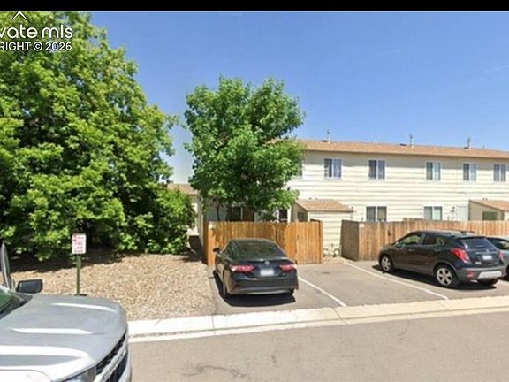2nd image of 1826 Lanka Ln