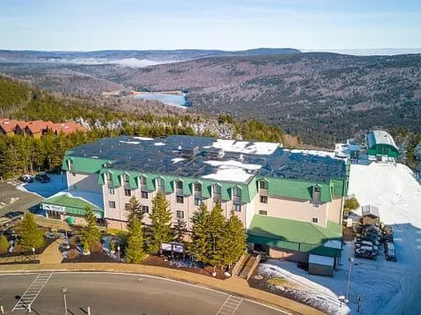 220 Top Of Fld, Snowshoe, WV 26209