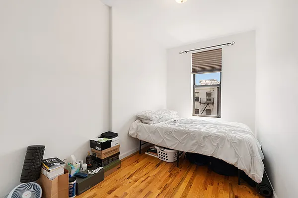 Rented by Corcoran | media 16