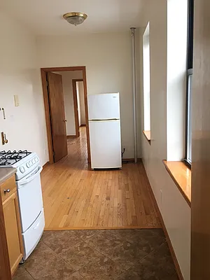 Rented by Warren T Real Estate Corp. | media 23