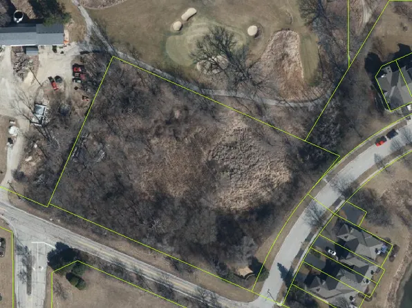 11100 McConnell Rd, Woodstock, IL 60098