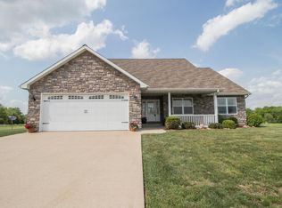 403 Cherry Tree Dr, Mexico, MO 65265