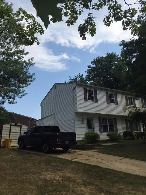 1092 Brightleaf Ct photo 1