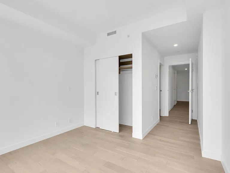 1480 Howe St #35XX — Photo 5