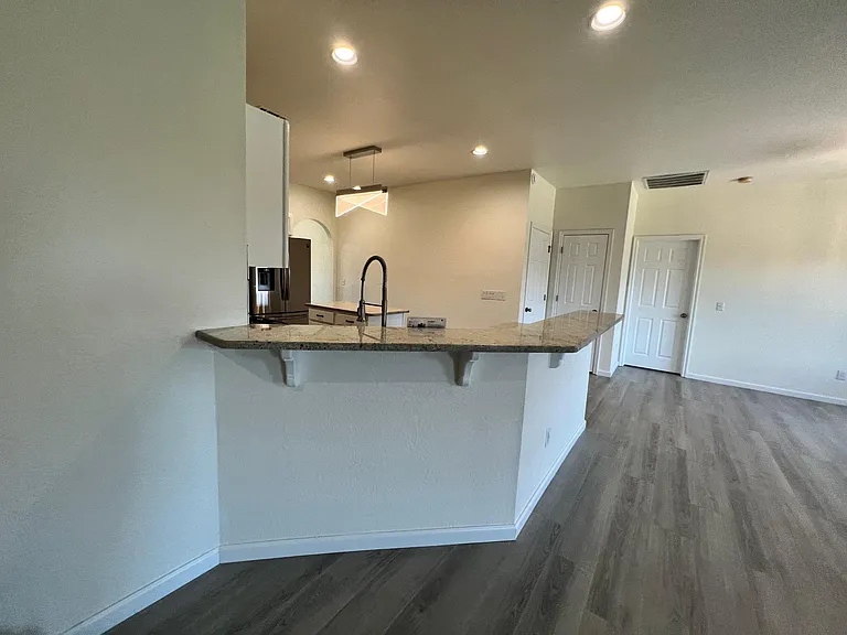 5916 SE 67th St — Photo 44