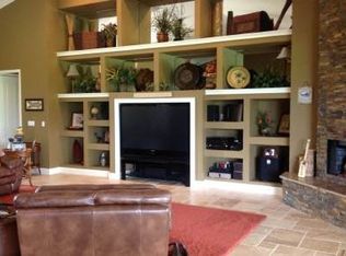 155 S Bear Pointe Dr, Lake Placid, FL 33852