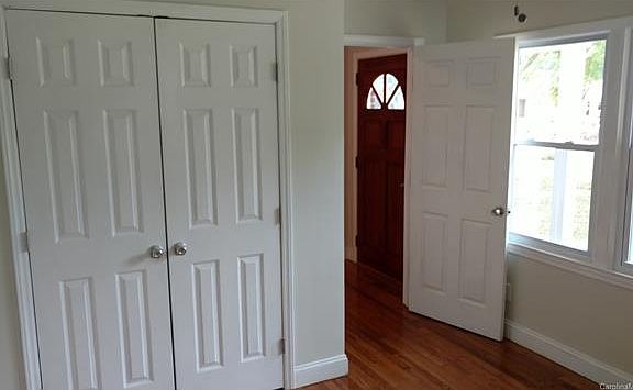 3rd image of 1678 E Lakewood Dr