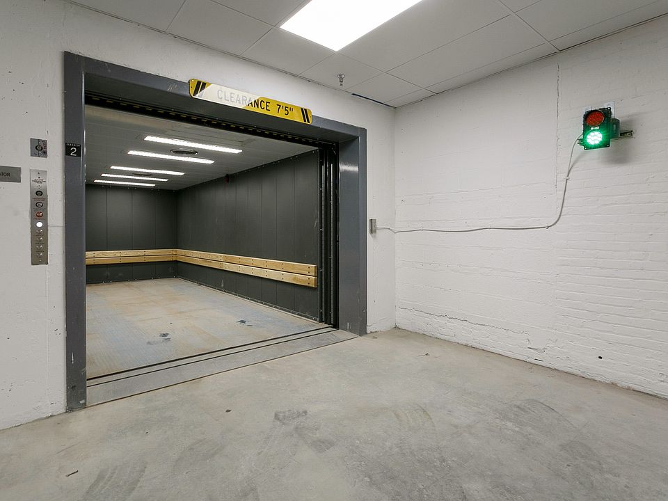 1st image of 6020 Hudson Ave #405