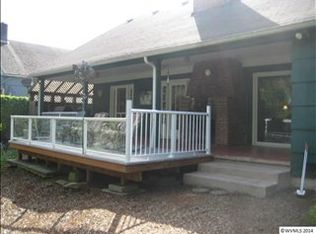 1861 State St, Salem, OR 97301