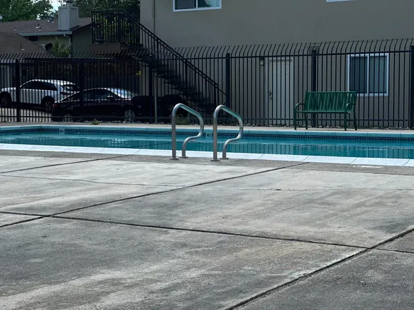 5097 Connecticut Dr APT 3, Sacramento, CA 95841