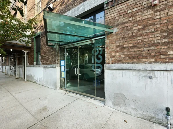 1620 Manhattan Avenue image 19 of 20