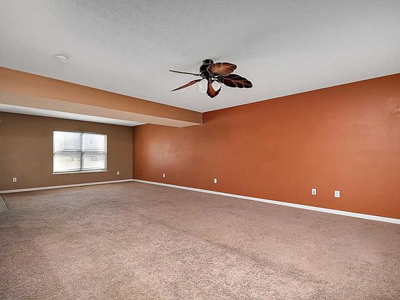 2nd image of 970 Preble Dr