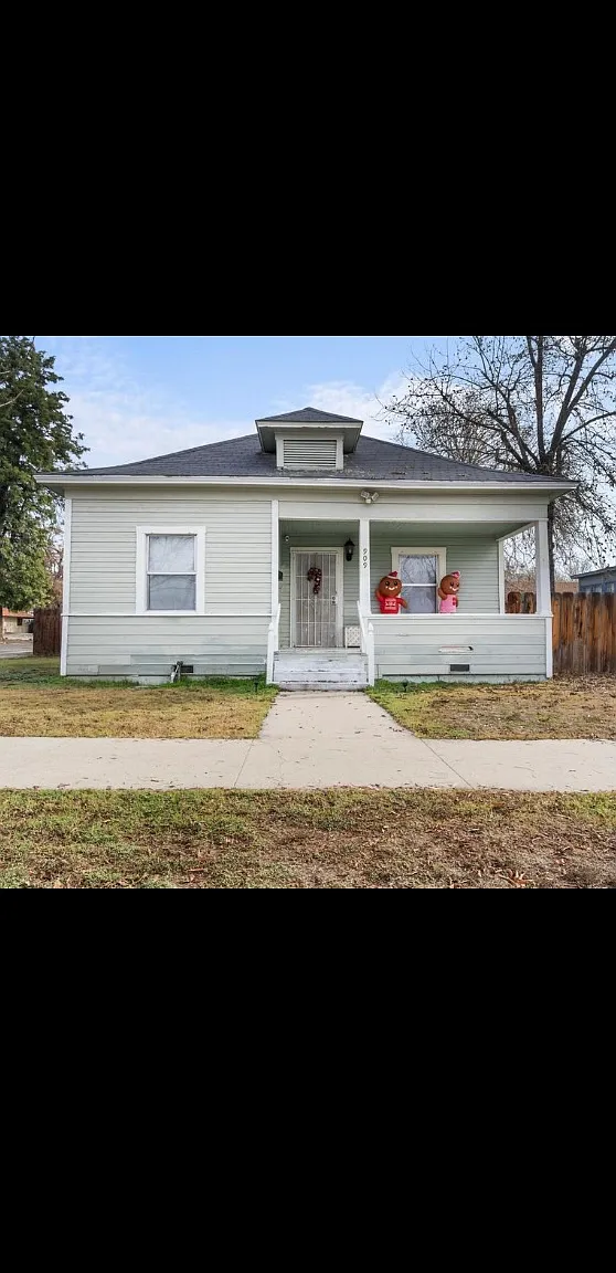 3 bed, 1264 sqft, $1,850 — Photo 2