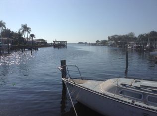 577 Baywood Dr S, Dunedin, FL 34698