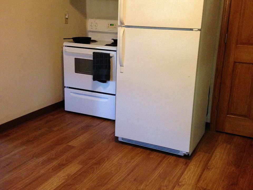 2nd image of 2207 Valley St APT 3