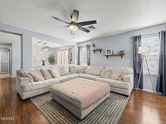 4th image of 564 W Jardin Loop