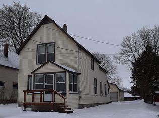 423 W Spruce St, Sault Sainte Marie, MI 49783