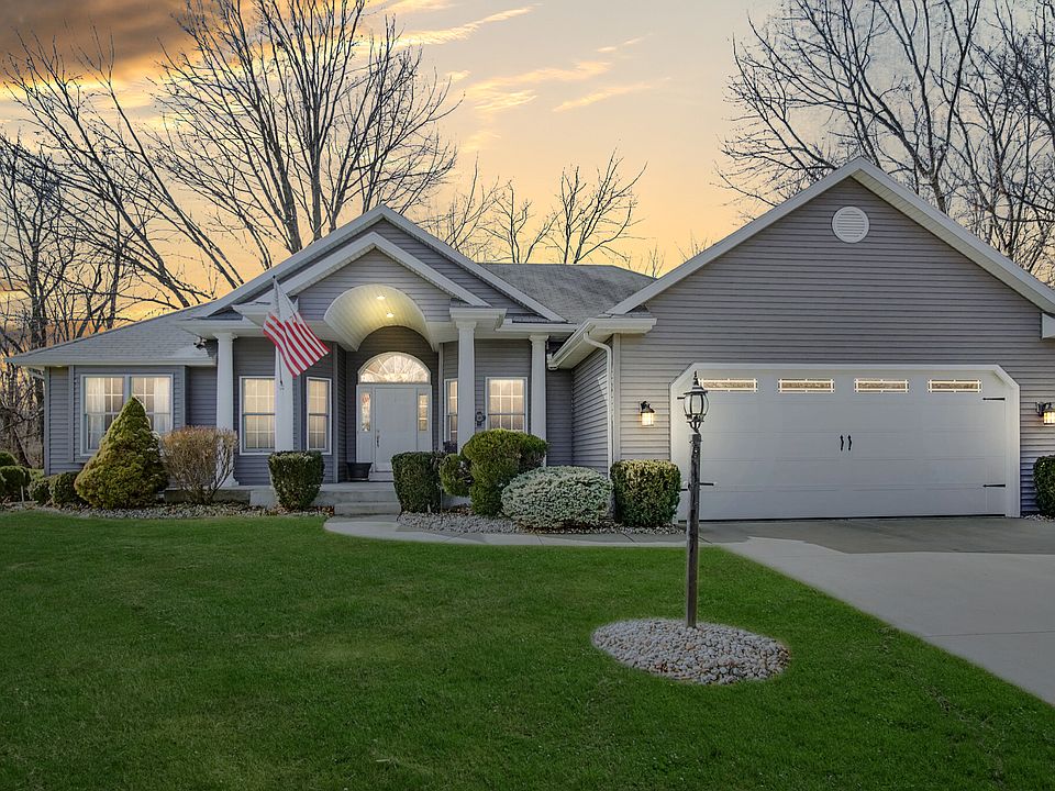 1st image of 53509 Lakefield Dr