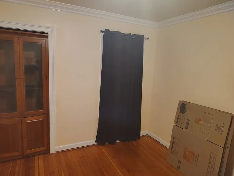 12 Union St — Photo 2