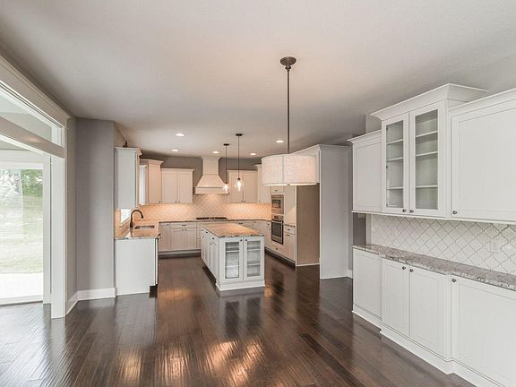 4th image of 6312 Sudbury Ct