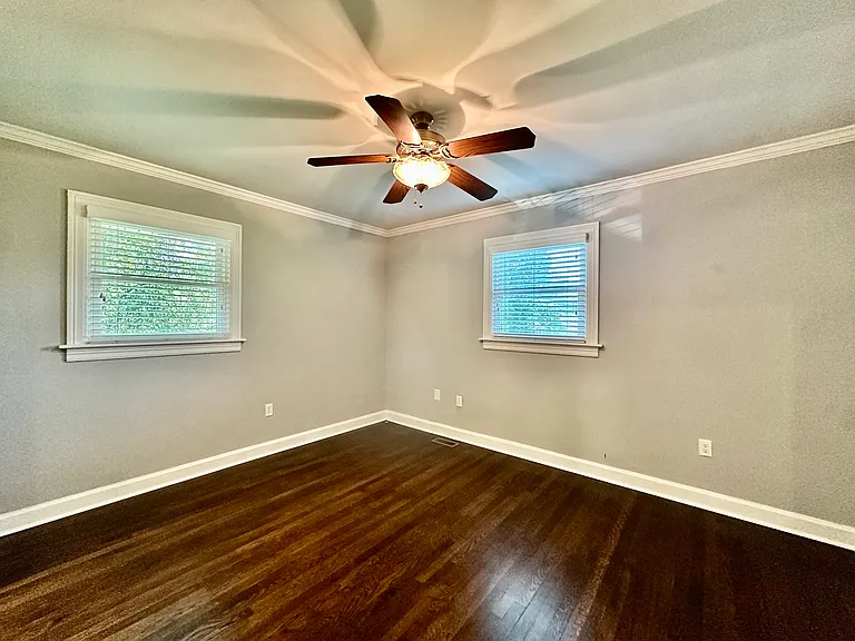 710 Neil St — Photo 22