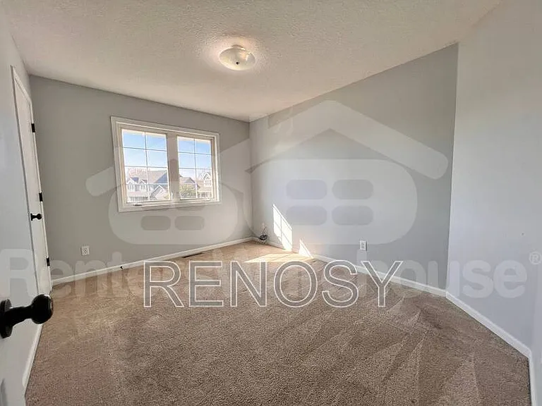 1709 NE Sherman Ct — Photo 19