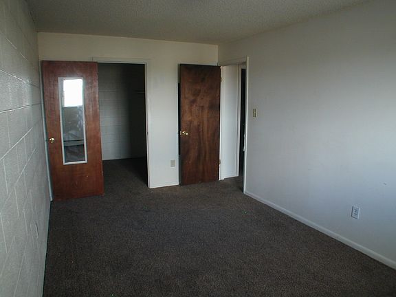 5th image of 4600-01 Hilltop Ave APT C1