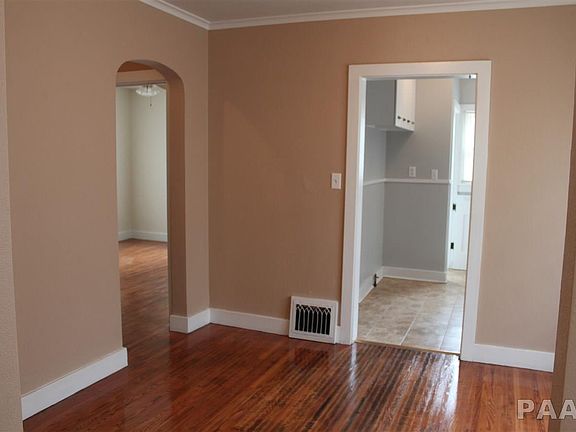 4th image of 3020 W Krause Ave