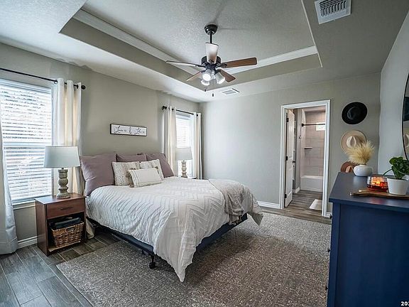 3rd image of 1302 Cedar Grove