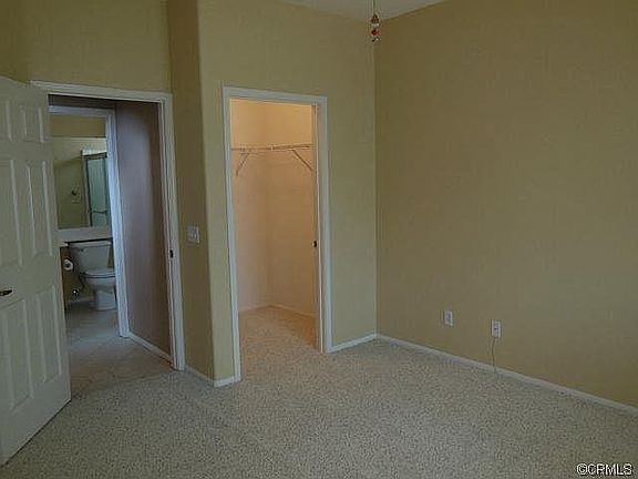 5th image of 855 Bahama Dr