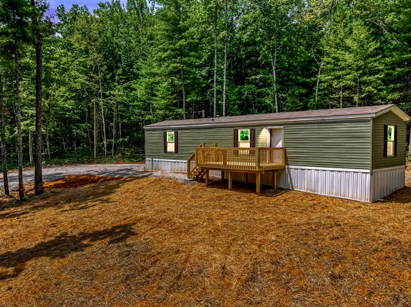 5813 Bobcat Trl, Tallassee, TN 37878