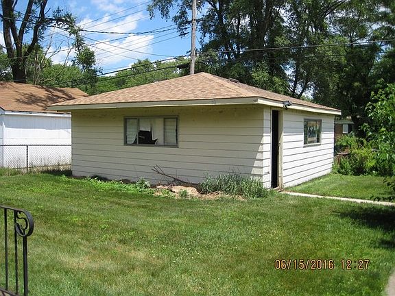 4th image of 14635 Kimbark Ave