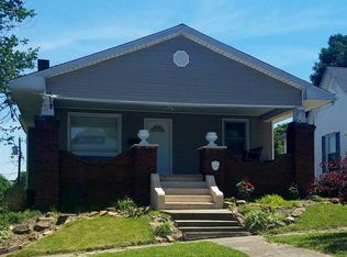 802 SE 2nd St, Washington, IN 47501