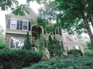 615 Bellenden Dr, Peachtree City, GA 30269