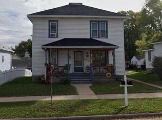 304 Kilbourn Ave, Tomah, WI 54660