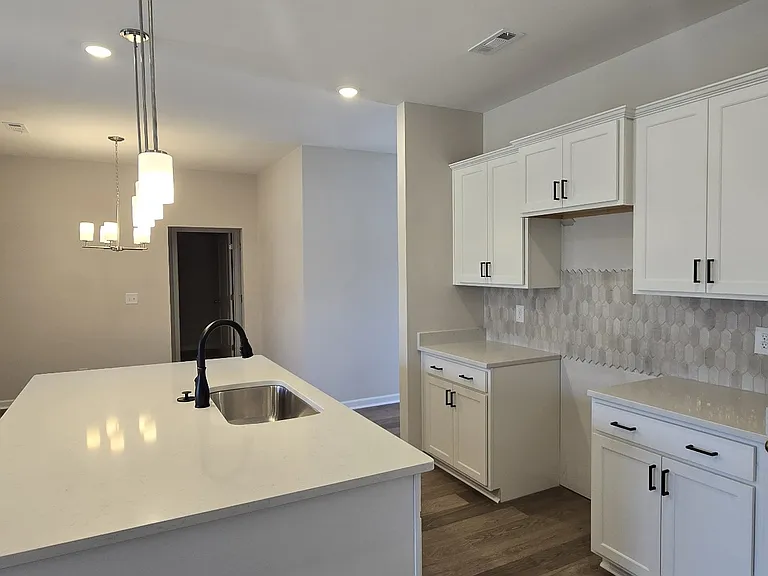 5113 Pace Park Cir #1 — Photo 3
