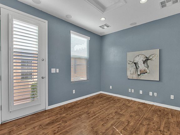 4th image of 4639 E Donato Dr