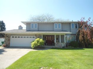 3028 Melrose Dr, Bay City, MI