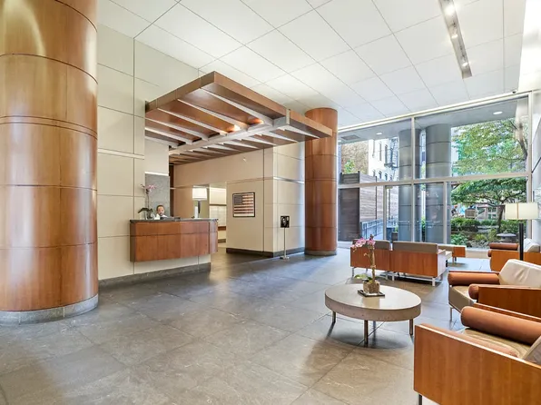 360 East 88th Street image 22 of 23