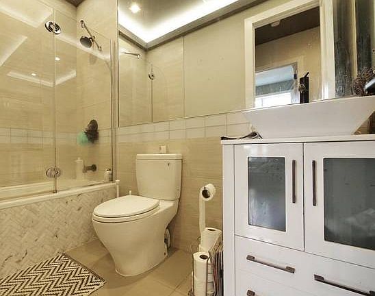 3rd image of 537 Park Pl APT 4B