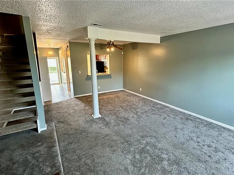 1505 Heritage Ave — Photo 26