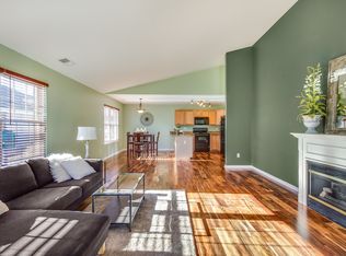 42242 Hanover Dr, Van Buren Township, MI 48111