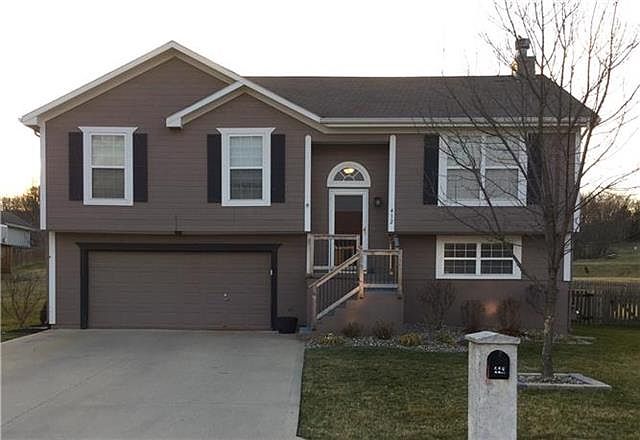 1st image of 412 Joseph Ln