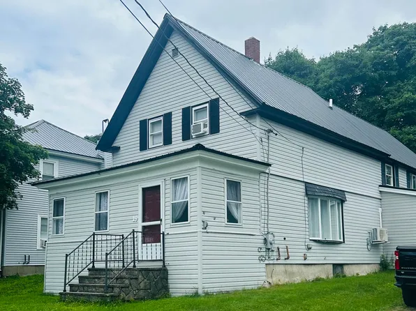 19 Pine Street, East Millinocket, ME 04430