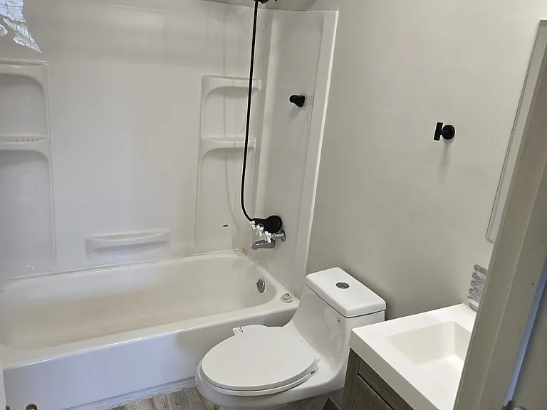 4529 King Edward Ct — Photo 12