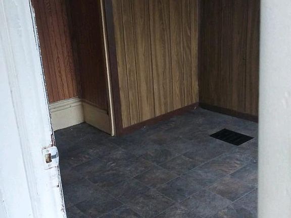 4th image of 259 N Union St #1