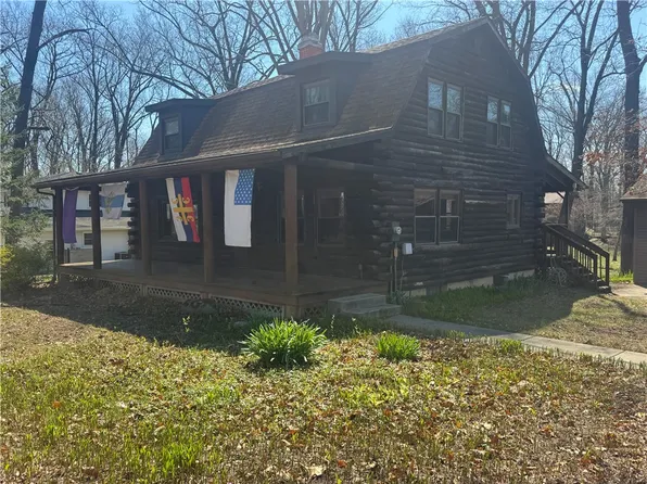 16 Poplar Dr, Paris, IL 61944