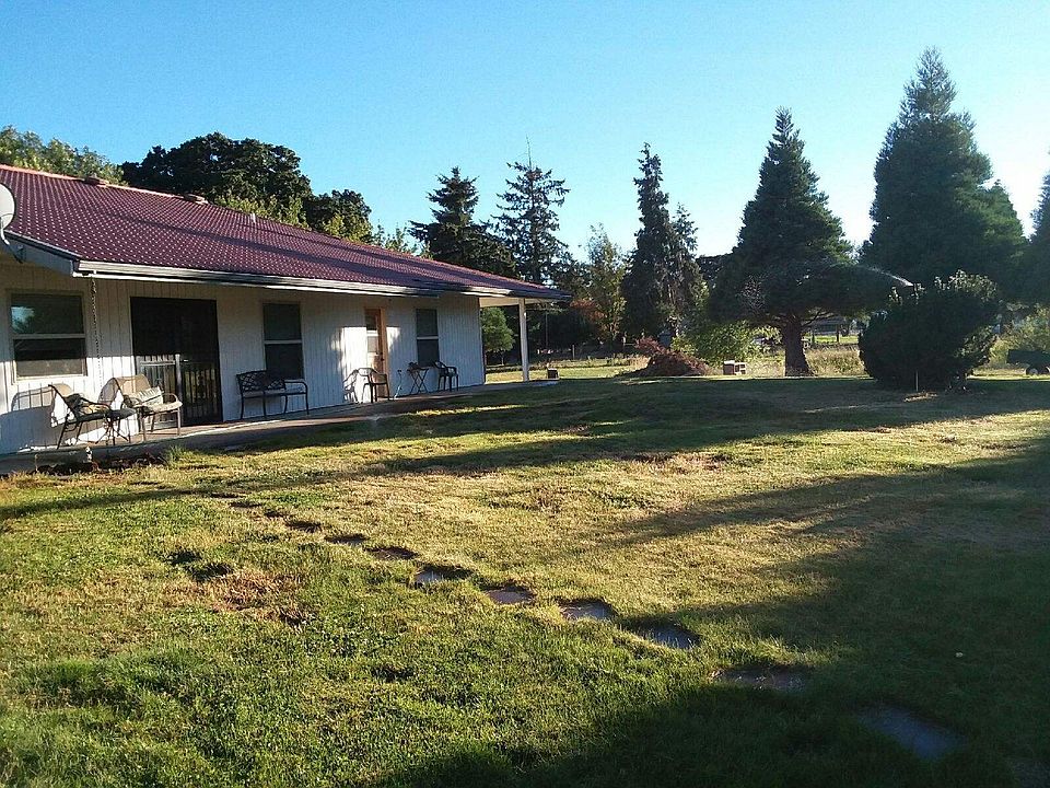 2nd image of 28797 Bailey Ln