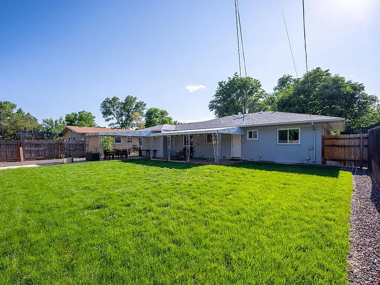 1314 Aspen St — Photo 30