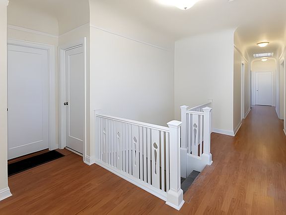 5th image of 1162 Geneva Ave